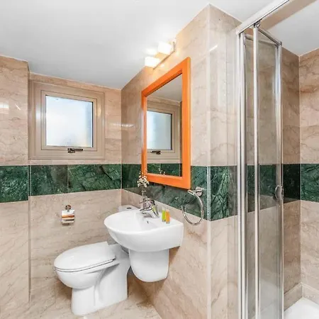In Sleeps 6 Includes Swimming Pool Air Con And Wifi 9 Βίλα Mavroli